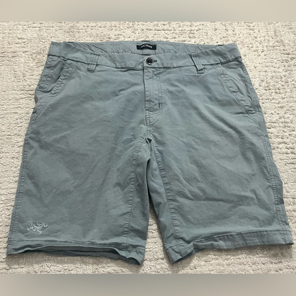 Arc'teryx Other - Arc’teryx Cotton Blend Shorts 9.5”